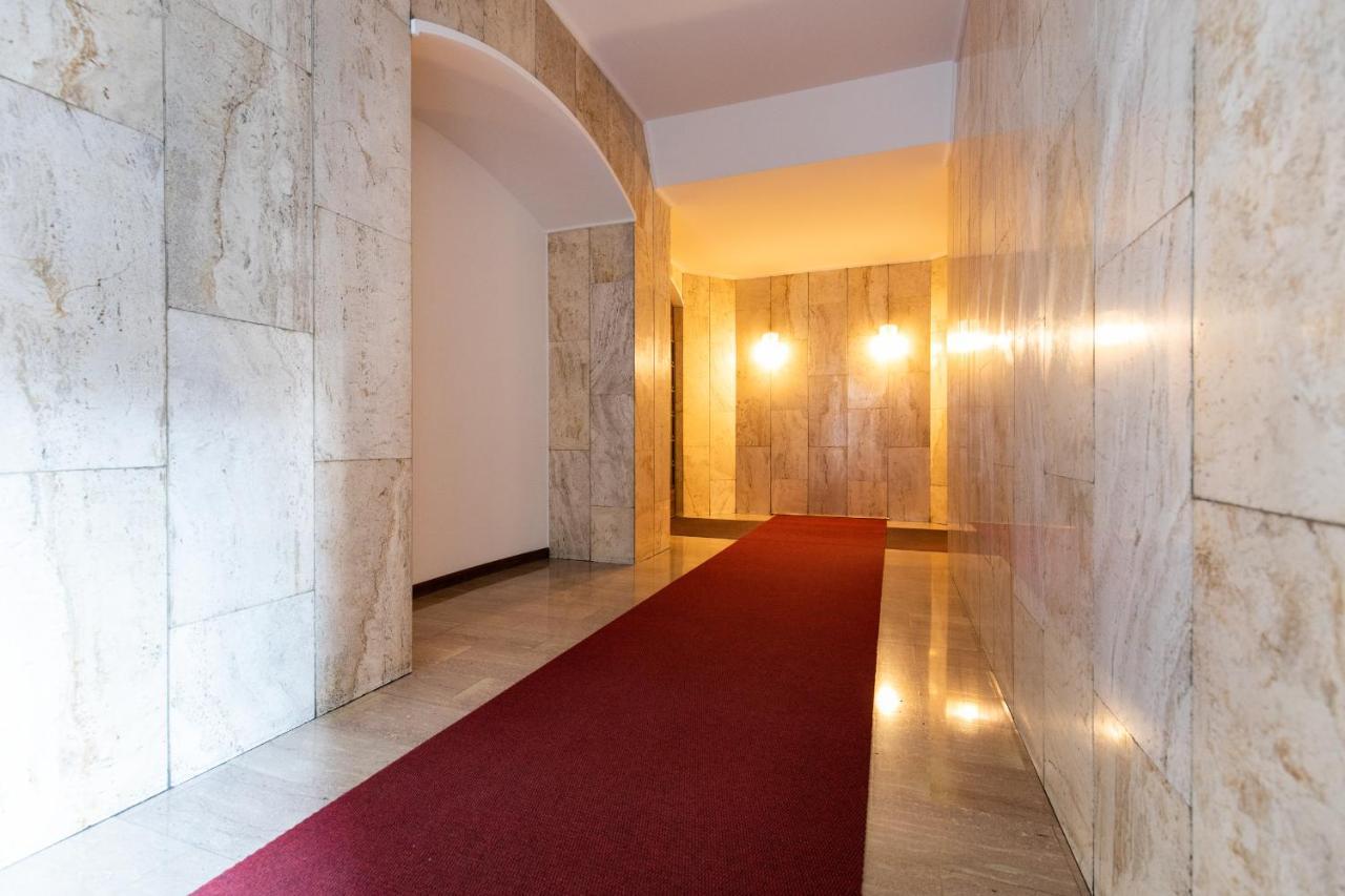 Duomo Apartament Lejlighed Milano Eksteriør billede